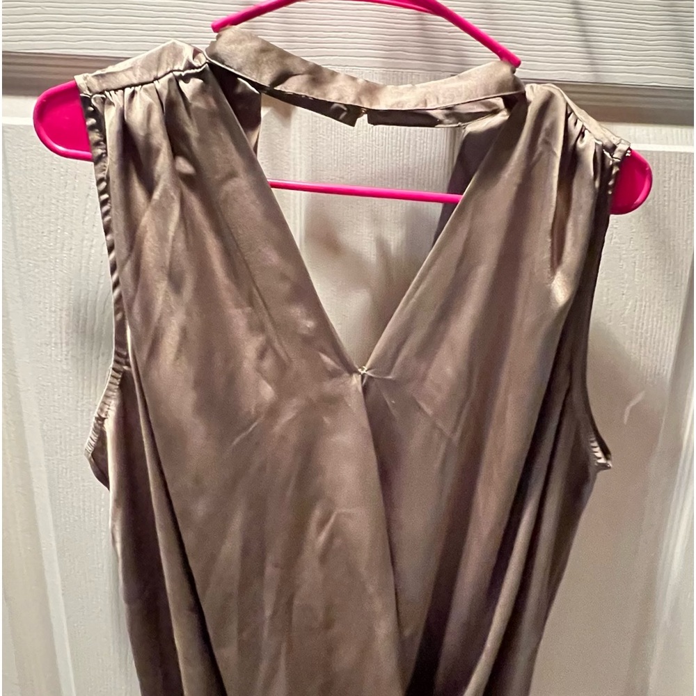 Silky, Dark green ( military green?!).. blouse